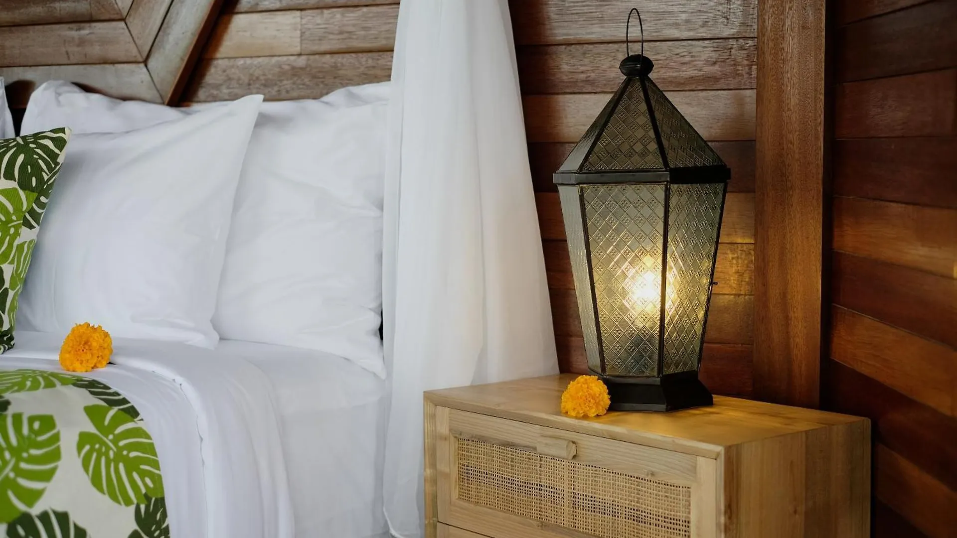 Wooden Stone Eco Villa Ubud