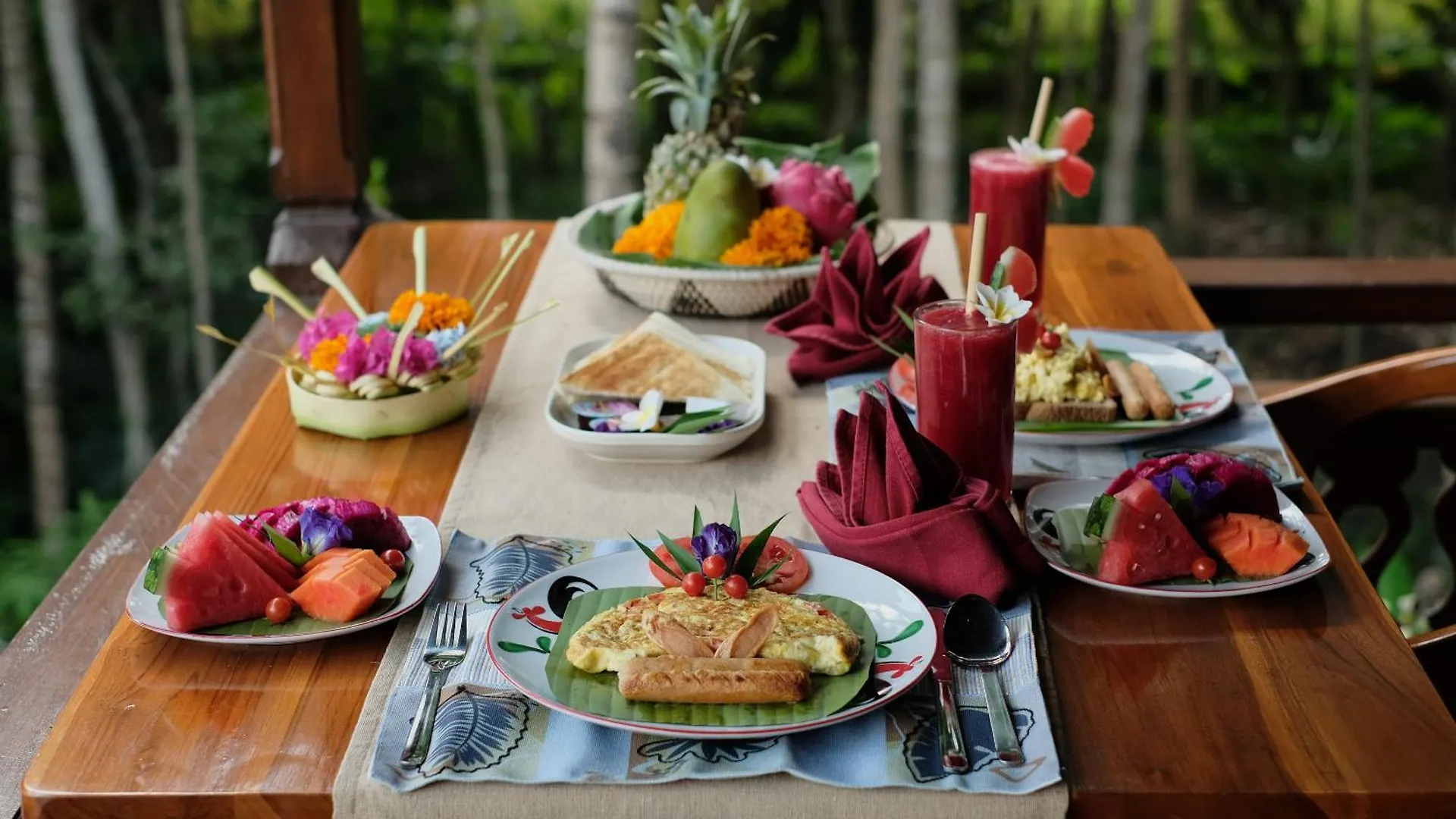 Wooden Stone Eco Villa Ubud