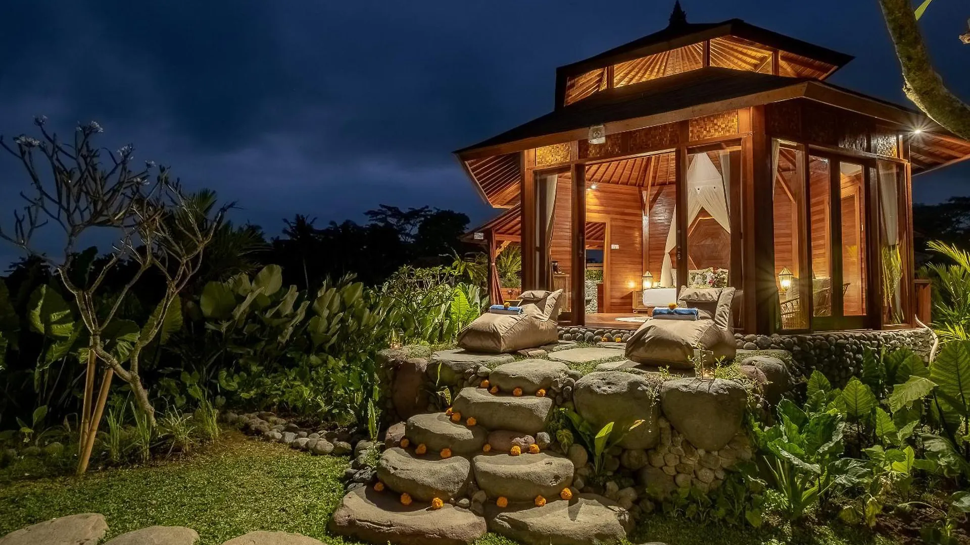 Wooden Stone Eco Villa Ubud Indonésie